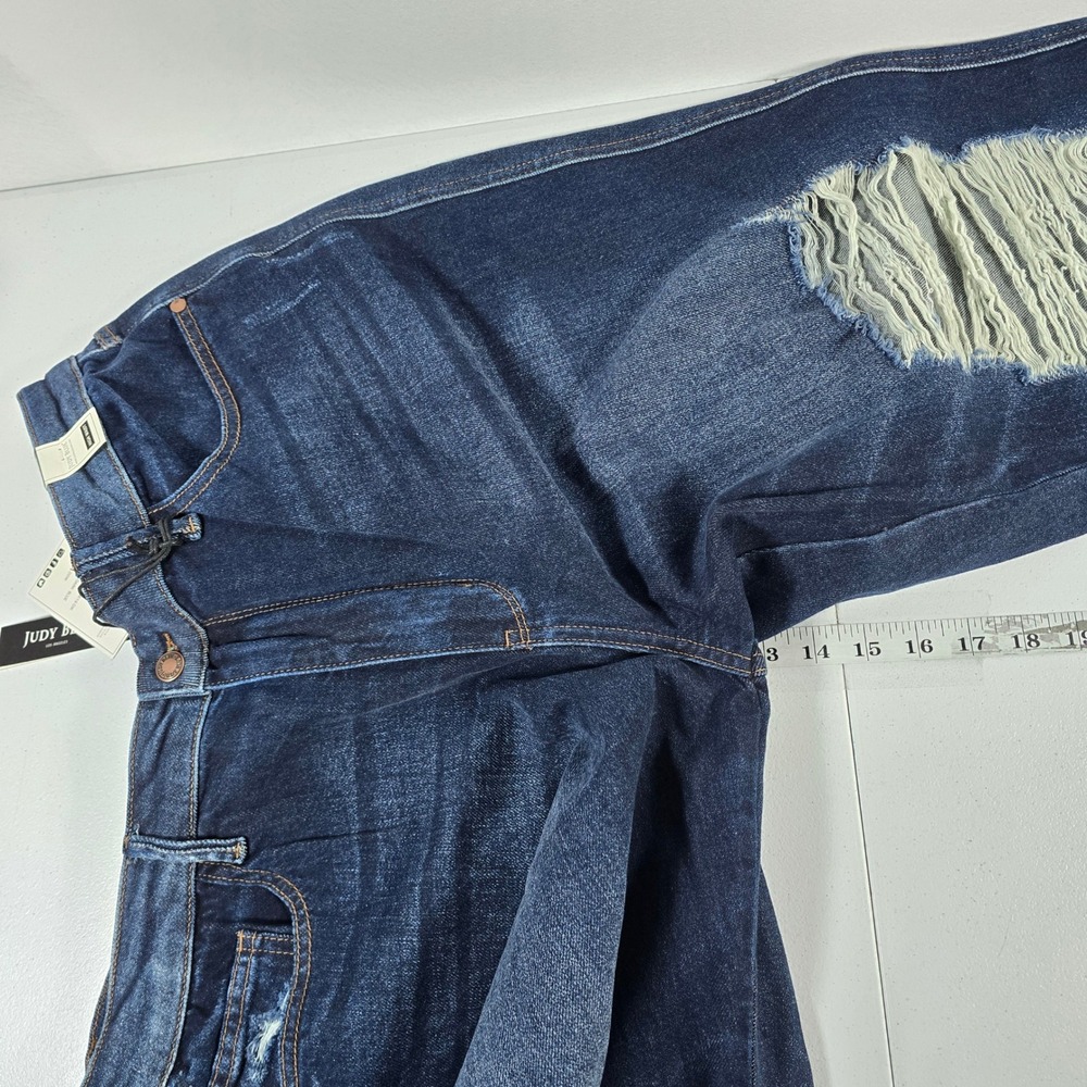 Judy Blue 20W Rigid Front Stretch Back Distressed Dark Wash Straight Leg Jeans‎ - Picture 7 of 10